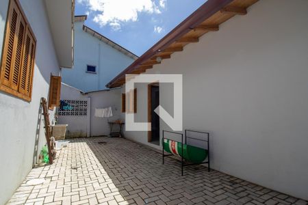 Casa para alugar com 40m², 1 quarto e 1 vaga Casa para alugar com 40m², 1 quarto e 1 vagaÁrea externa