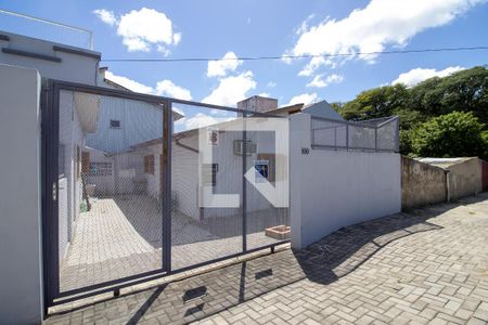 Casa para alugar com 40m², 1 quarto e 1 vaga Casa para alugar com 40m², 1 quarto e 1 vagaFachada