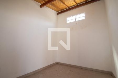 Quarto de casa para alugar com 1 quarto, 40m² em Jardim Sabará, Porto Alegre