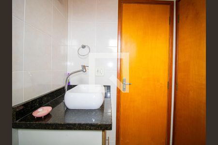 Apartamento à venda com 77m², 2 quartos e 2 vagasBanheiro 2