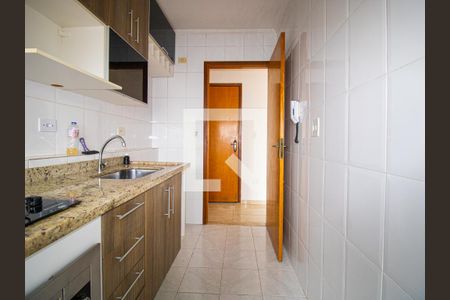 Apartamento à venda com 77m², 2 quartos e 2 vagasCozinha