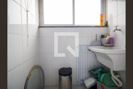 Apartamento à venda com 77m², 2 quartos e 2 vagasÁrea de Serviço