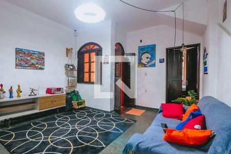 Sala de casa para alugar com 5 quartos, 195m² em Santo Antônio Além do Carmo, Salvador