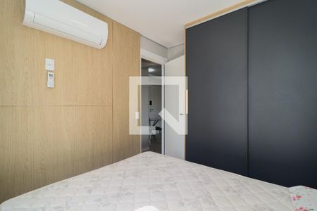 Quarto 1 de apartamento para alugar com 2 quartos, 40m² em Jardim Panorama, São Paulo