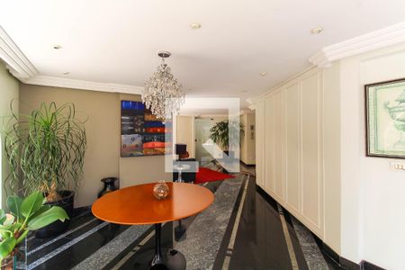 Apartamento para alugar com 156m², 3 quartos e 3 vagasHall social