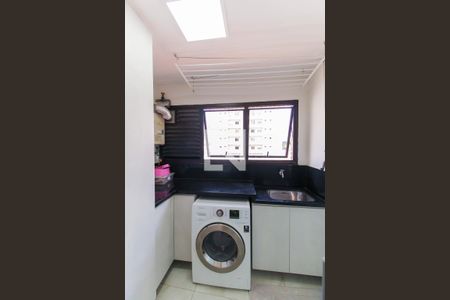 Apartamento para alugar com 156m², 3 quartos e 3 vagasÁrea de Serviço