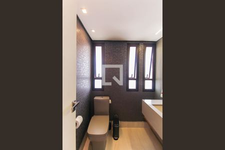 Apartamento para alugar com 156m², 3 quartos e 3 vagasLavabo