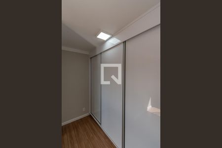 Closet da Suíte de apartamento para alugar com 2 quartos, 55m² em Bonfim, Campinas