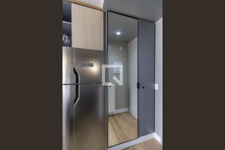 Apartamento para alugar com 22m², 1 quarto e sem vagaEntrada - Armário