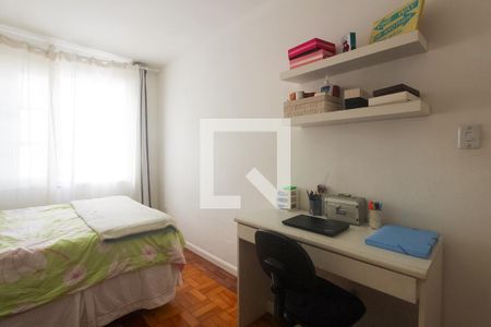 Quarto de apartamento para alugar com 1 quarto, 55m² em São João, Porto Alegre