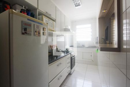 Cozinha de apartamento para alugar com 1 quarto, 55m² em São João, Porto Alegre