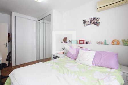 Quarto de apartamento para alugar com 1 quarto, 55m² em São João, Porto Alegre