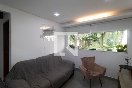 Sala de casa à venda com 2 quartos, 200m² em Tatuapé, São Paulo