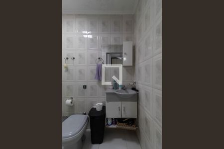 Casa à venda com 200m², 2 quartos e sem vagaBanheiro da Suíte 2