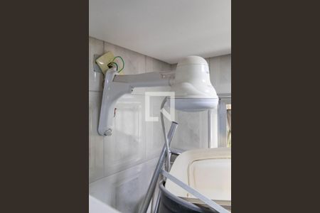 Casa à venda com 200m², 2 quartos e sem vagaBanheiro 