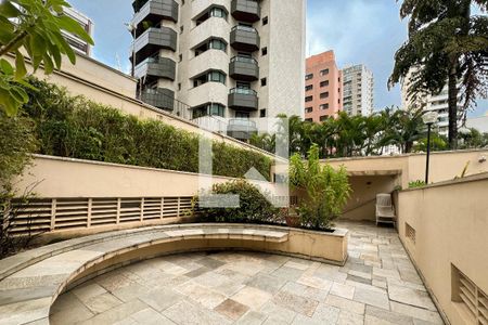 Apartamento à venda com 200m², 3 quartos e 3 vagasÁrea externa