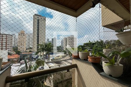 Apartamento à venda com 200m², 3 quartos e 3 vagasSacada