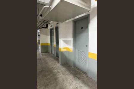 Apartamento à venda com 200m², 3 quartos e 3 vagasDepósito