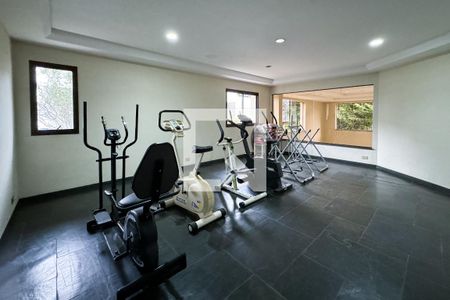 Apartamento à venda com 200m², 3 quartos e 3 vagasAcademia