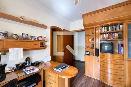 Apartamento à venda com 200m², 3 quartos e 3 vagasSuite 3