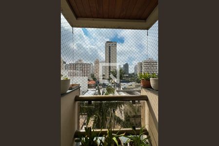 Apartamento à venda com 200m², 3 quartos e 3 vagasVista