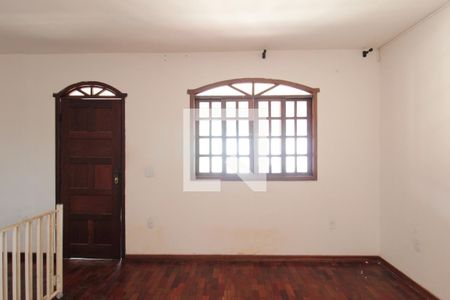 Casa para alugar com 90m², 4 quartos e 1 vagaSala