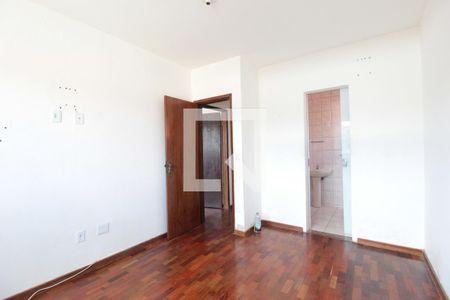 Casa para alugar com 90m², 4 quartos e 1 vagaSuite