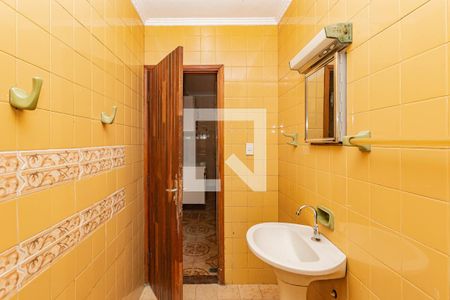 Casa à venda com 250m², 2 quartos e 4 vagasBanheiro