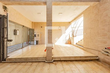 Casa à venda com 250m², 2 quartos e 4 vagasGaragem