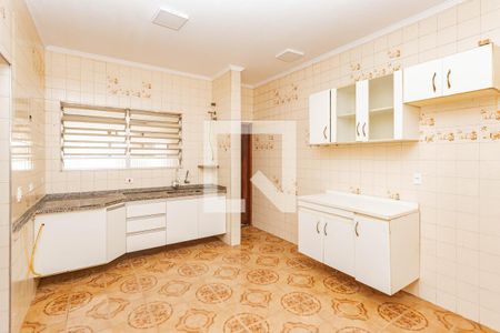 Casa à venda com 250m², 2 quartos e 4 vagasCozinha