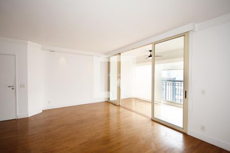 Sala  de apartamento à venda com 2 quartos, 108m² em Pinheiros, São Paulo