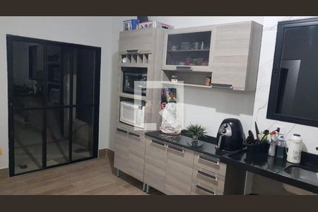 Casa à venda com 3 quartos, 194m² em Jardim do Trevo, Campinas