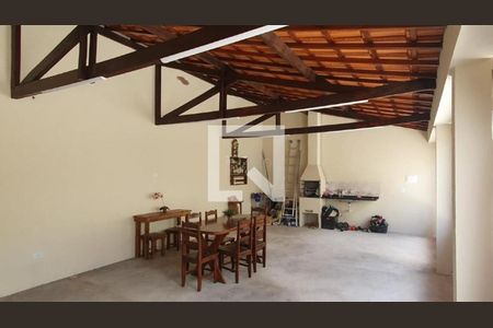 Casa à venda com 3 quartos, 194m² em Jardim do Trevo, Campinas