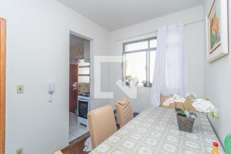 Sala  de apartamento à venda com 3 quartos, 78m² em Sagrada Família, Belo Horizonte