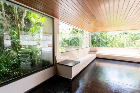 Apartamento à venda com 127m², 3 quartos e 2 vagasÁrea comum