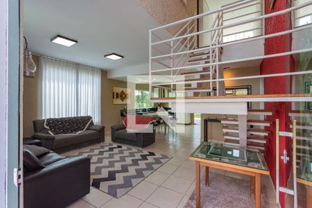 Sala de casa de condomínio à venda com 6 quartos, 220m² em Mingu, Itabirito