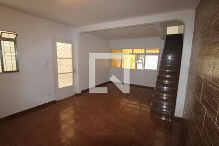 Sala de casa à venda com 3 quartos, 125m² em Parque Edu Chaves, São Paulo