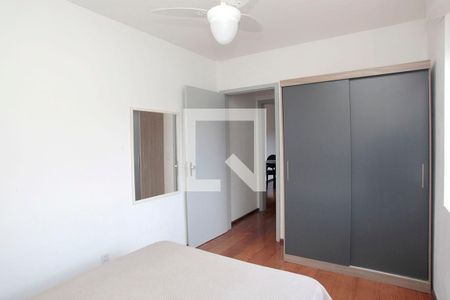 Quarto de apartamento à venda com 1 quarto, 40m² em Santana, Porto Alegre