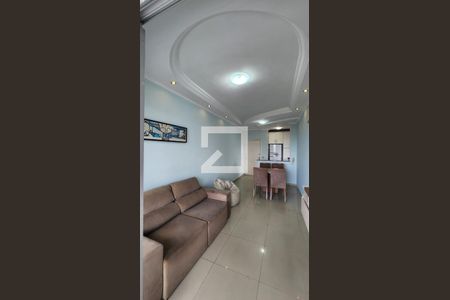 Detalhe Sala de apartamento para alugar com 2 quartos, 57m² em Encruzilhada, Santos