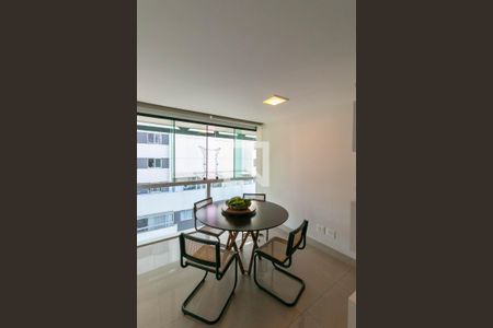 Sala de apartamento à venda com 2 quartos, 182m² em Lourdes, Belo Horizonte