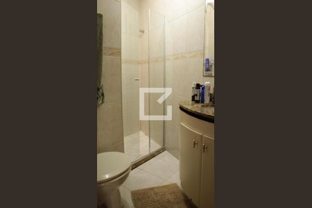 Banheiro Suite 1 de casa de condomínio à venda com 3 quartos, 160m² em Vila Bertioga, São Paulo