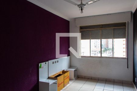 QUARTO 1 de apartamento à venda com 2 quartos, 117m² em Centro, Campinas