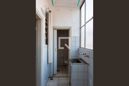 Apartamento para alugar com 117m², 2 quartos e sem vagaÁREA DE SERVIÇO