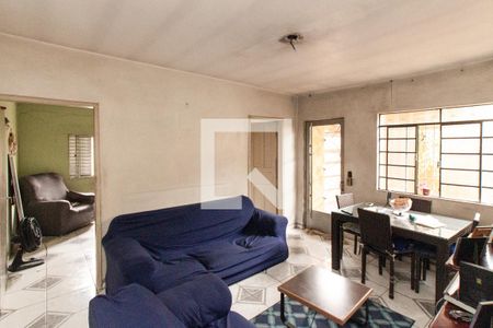 Casa à venda com 375m², 5 quartos e 2 vagasCasa 2 - Sala  