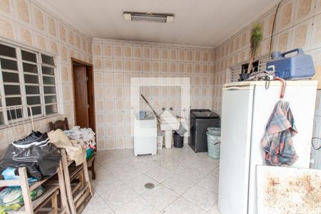 Casa à venda com 375m², 5 quartos e 2 vagasÁrea de Serviço