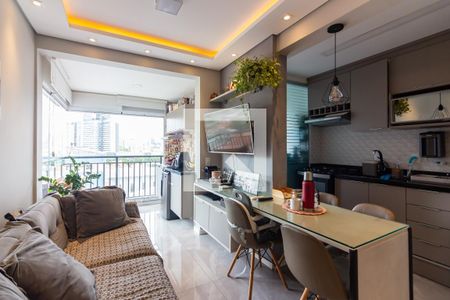 Sala de apartamento à venda com 2 quartos, 44m² em Presidente Altino, Osasco