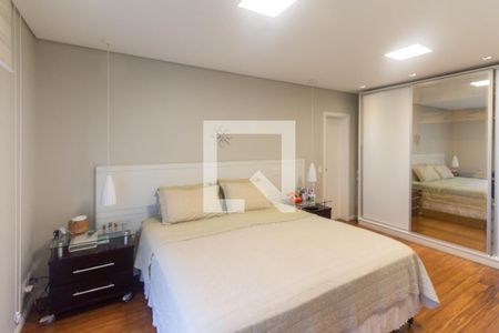 Apartamento à venda com 348m², 4 quartos e 4 vagas Apartamento à venda com 348m², 4 quartos e 4 vagasQuarto 1