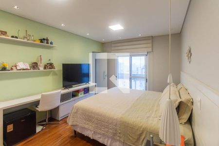 Apartamento à venda com 348m², 4 quartos e 4 vagas Apartamento à venda com 348m², 4 quartos e 4 vagasQuarto 1