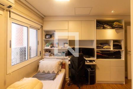 Apartamento à venda com 348m², 4 quartos e 4 vagas Apartamento à venda com 348m², 4 quartos e 4 vagasQuarto 3