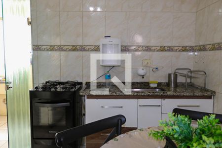 Apartamento à venda com 72m², 2 quartos e sem vagaCozinha